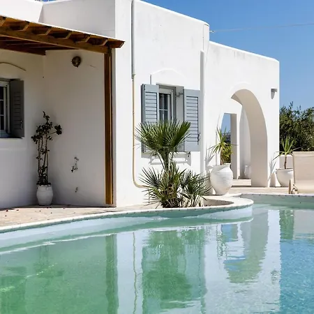 Daphne's Lux Villa *