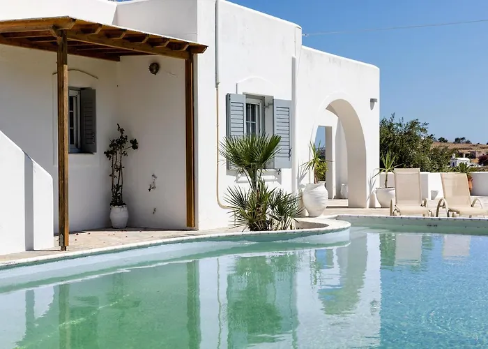 Daphne's Lux Villa *