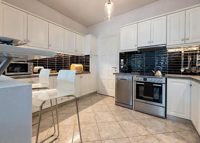 Daphne's Lux Willa *